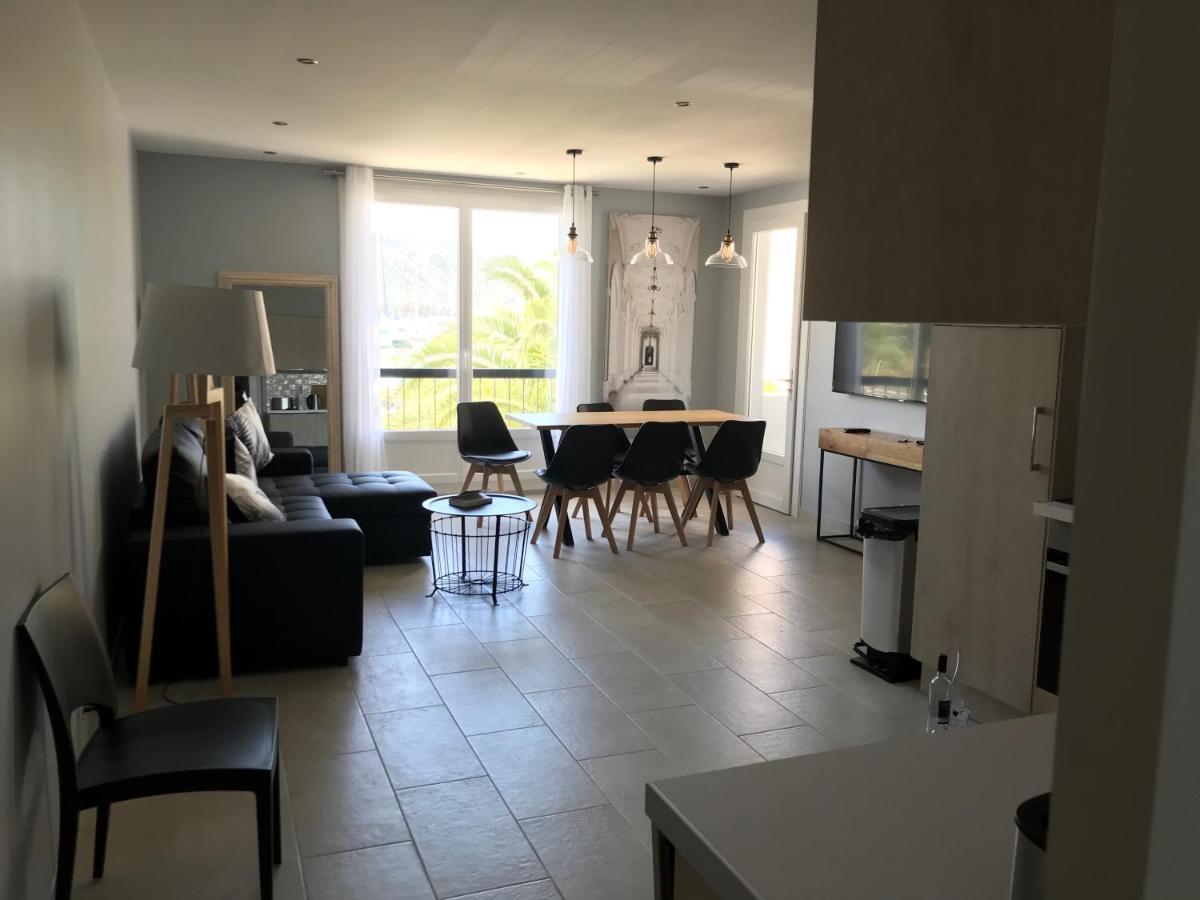 Plein Centre Florent Face Au Port Appartamento *