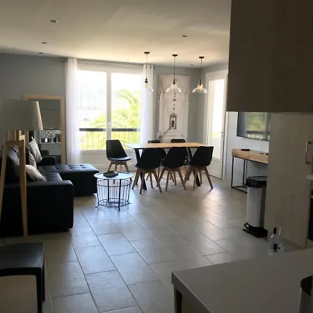Appartement Plein Centre Saint Florent Face Au Port Exterior photo